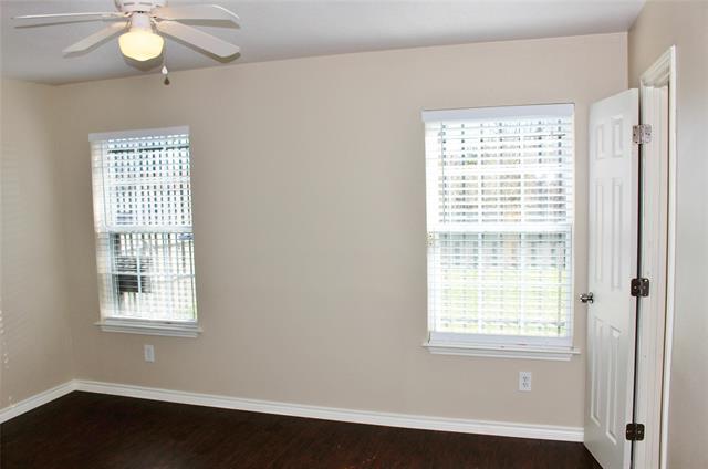Building Photo - 3522 Pinebrook Dr