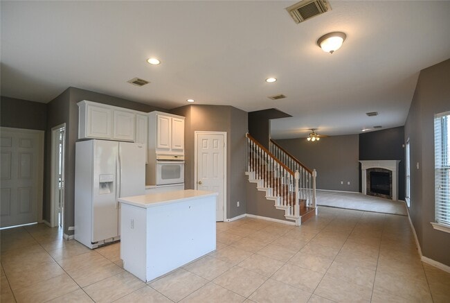 Building Photo - 3023 Hidden Mist Ct