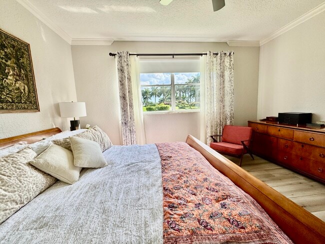 Building Photo - 8082 Aberdeen Dr