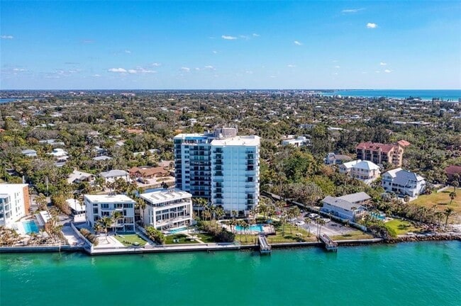 Building Photo - 4822 Ocean Blvd