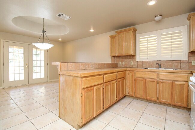 Building Photo - 430 Northstar Dr