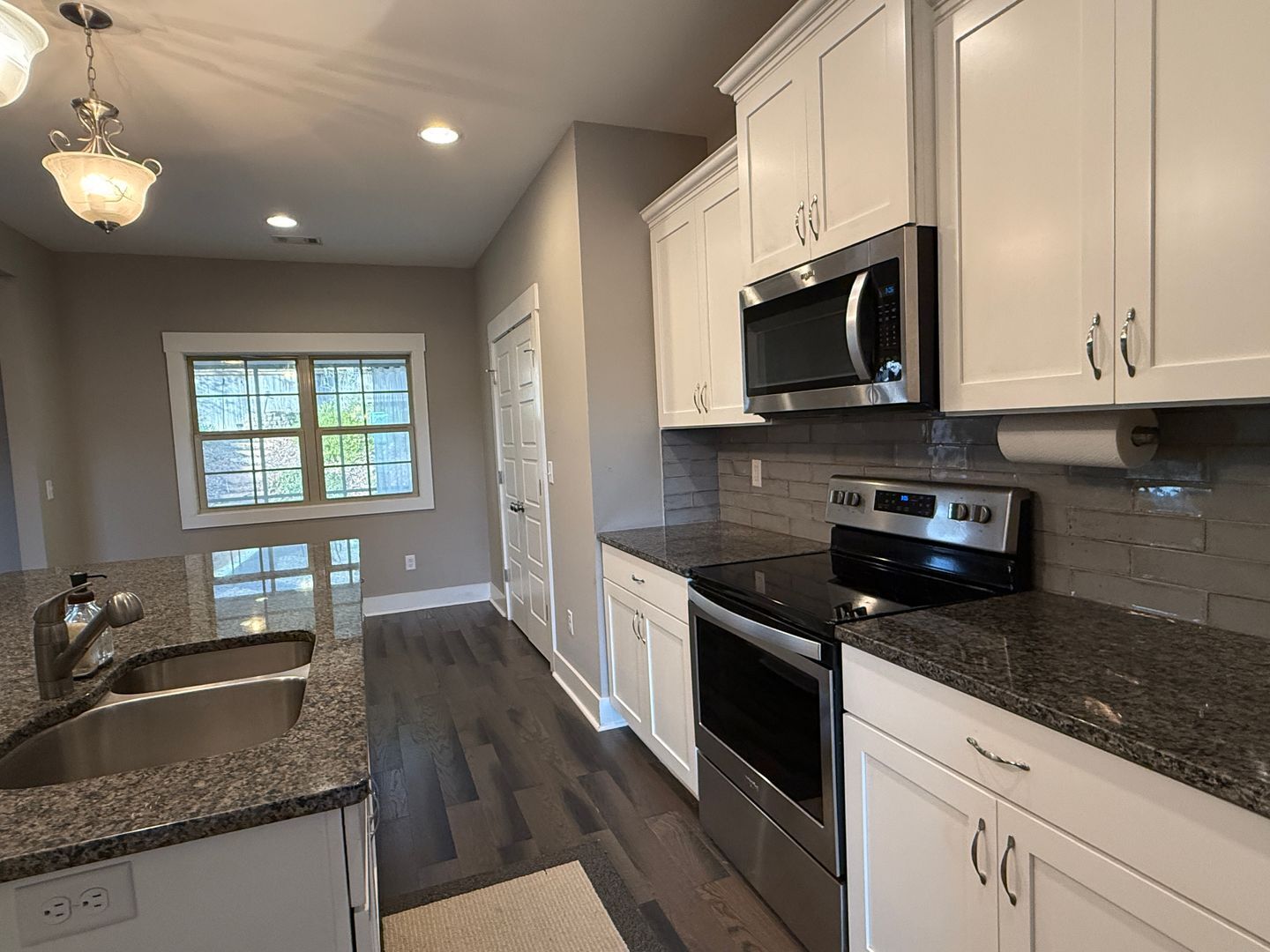 Building Photo - Beautiful Craftsman Style 2 Story Home in Parkerson`s Mill