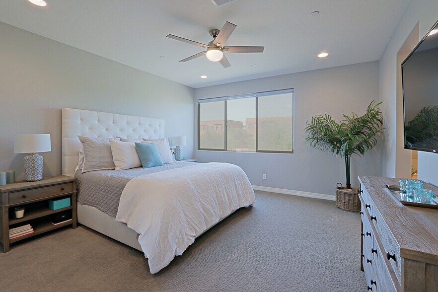 Building Photo - 7350 E Vista Bonita Dr