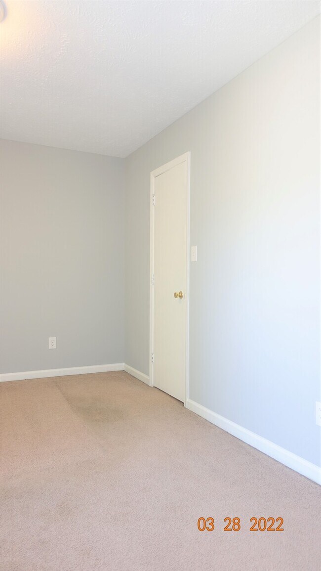 Building Photo - 5725 Aftonshire Dr