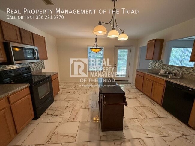 Building Photo - 4547 Brimmer Pl Dr