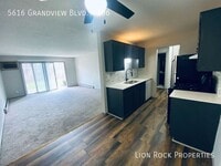 Building Photo - 5616 Grandview Blvd