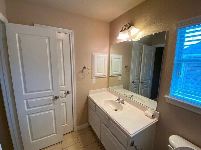 Building Photo - 26226 Bright Dawn Ct