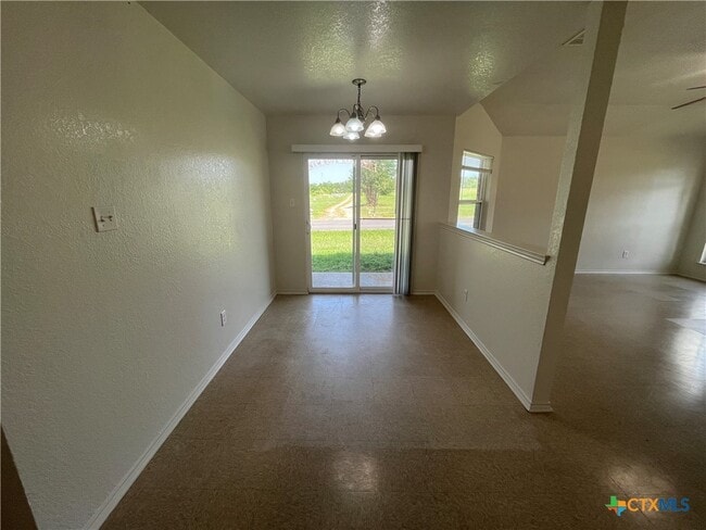 Building Photo - 503 E Union Ave