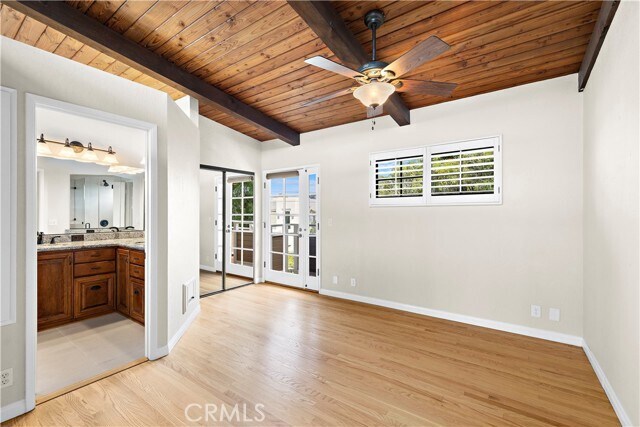 Building Photo - 1010 Tia Juana St