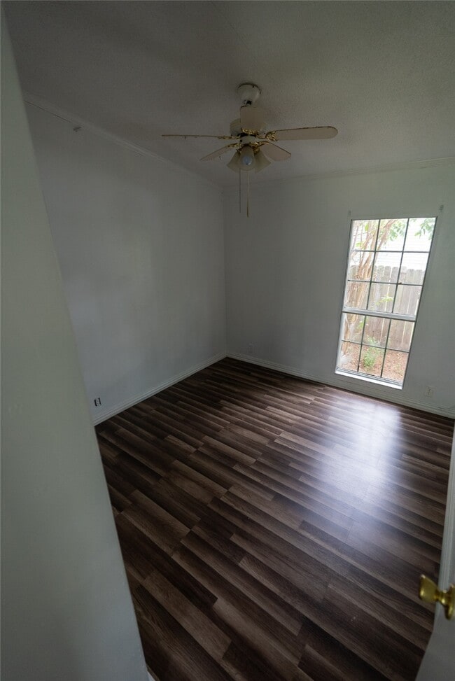 Building Photo - 9803 Cedar Branch Dr