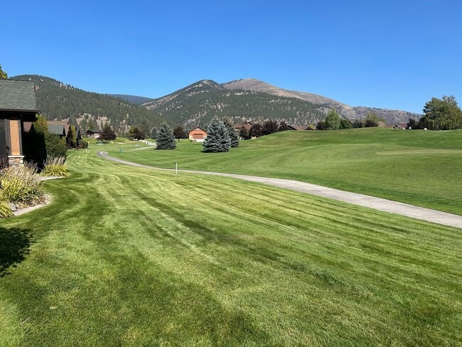 Building Photo - Gorgeous 4 Bedroom in Desirable East Missoula!