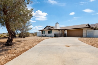Building Photo - 60237 Natoma Trail