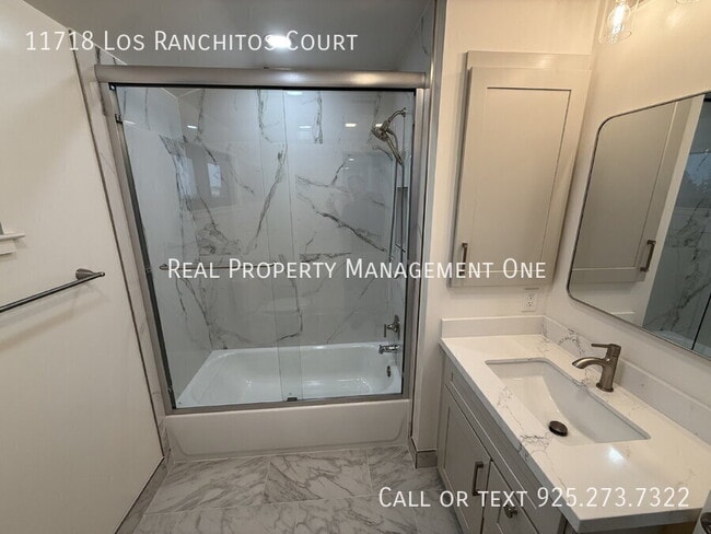 Building Photo - 11718 Los Ranchitos Ct