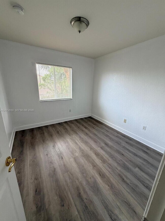 Building Photo - 8366 SW 29th St