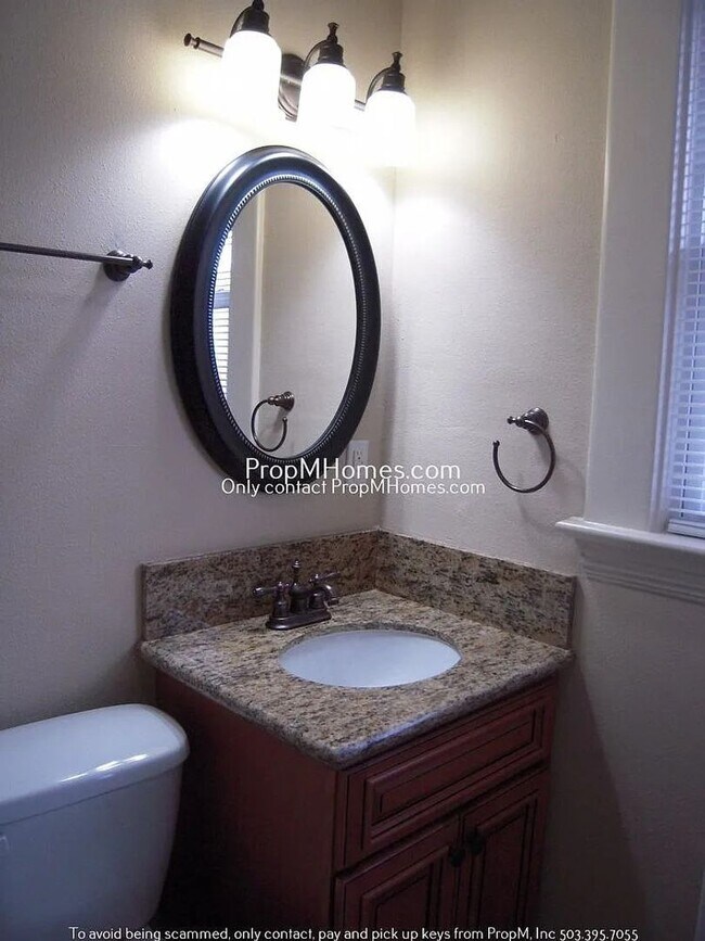 Building Photo - Timeless Belmont Home with Modern Updates!