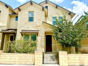 Building Photo - 6814 E Riverside Dr