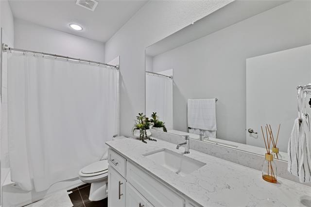 Building Photo - 228 Wimberly St