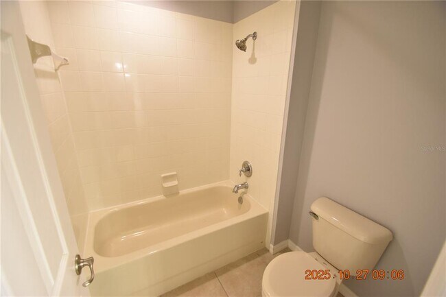 Building Photo - 8806 Cameron Crest Dr