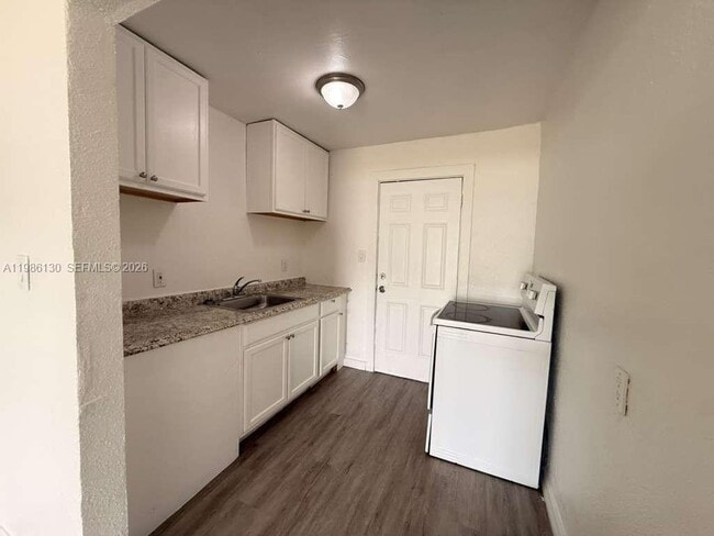 Building Photo - 3608 Sammy Watkins Ave
