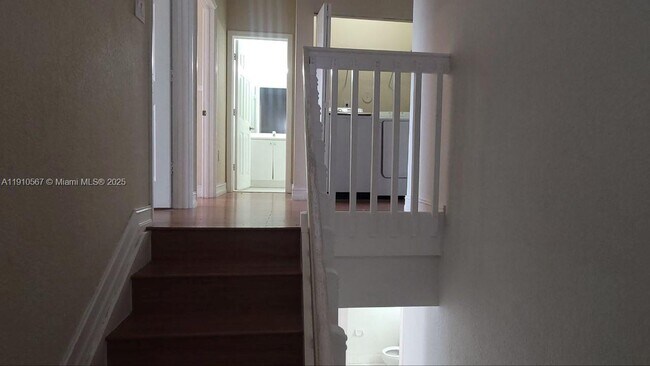 Building Photo - 12874 SW 132nd Terrace