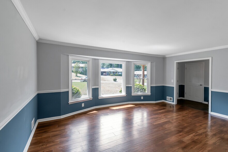 Building Photo - 1871 Cameo Ct