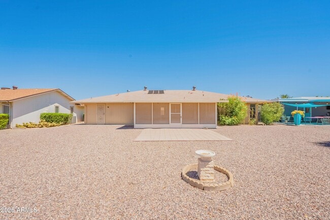 Building Photo - 10733 W Loma Blanca Dr
