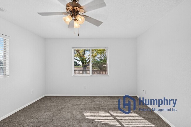Building Photo - 13159 Ocotillo Dr