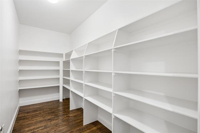 Building Photo - 1165 Clearwater Dr