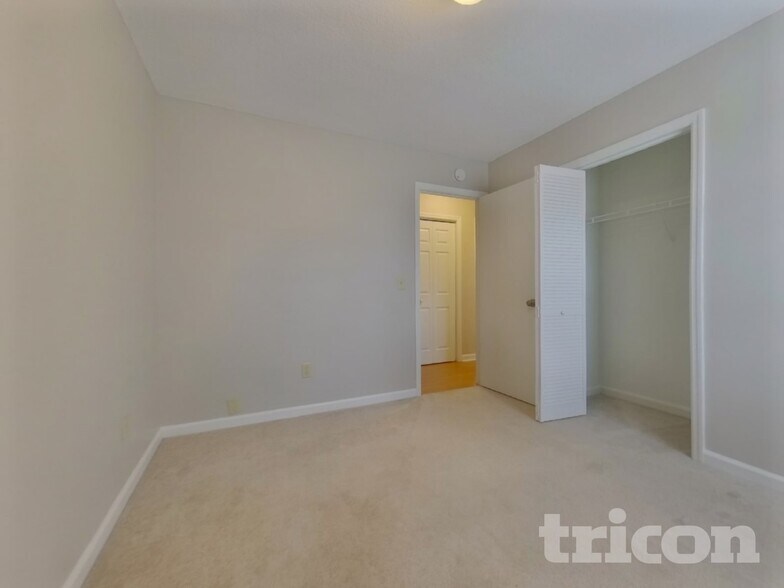 Building Photo - 112 Turnstone Way
