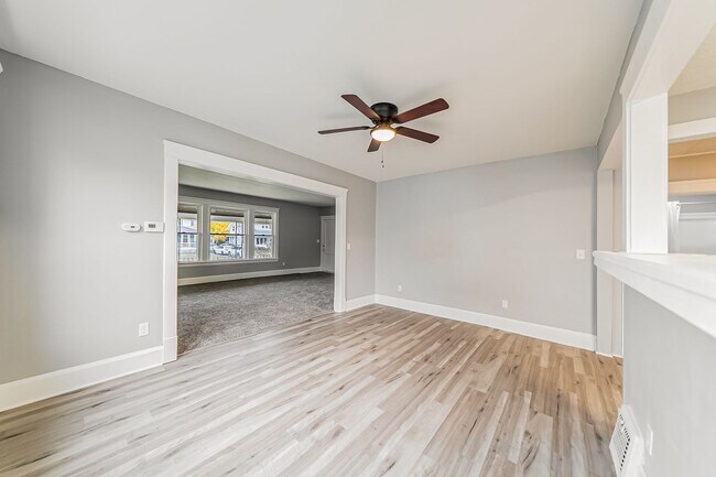 Building Photo - 841-841 Allison Ave