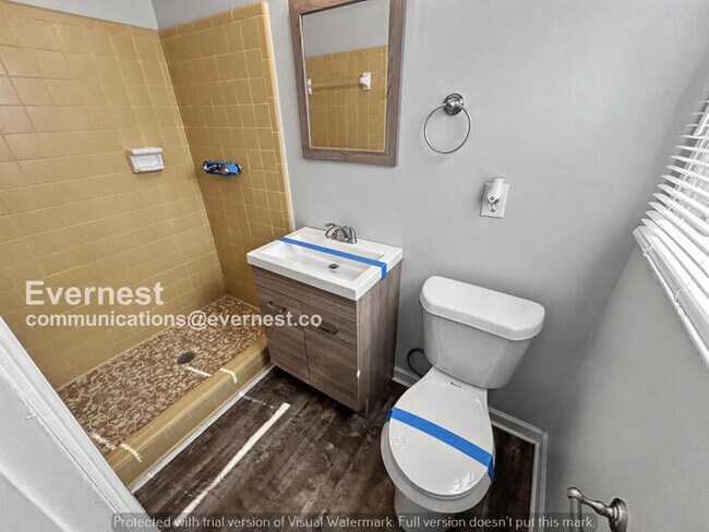 Building Photo - 3 Bed/2 Bath Home with Attached Garage / Pet-Friendly / Available Now!