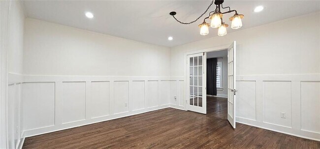Building Photo - 1789 Thompson Ave