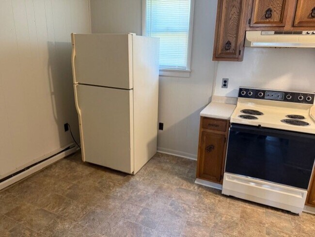 Building Photo - 2144 S 2nd St