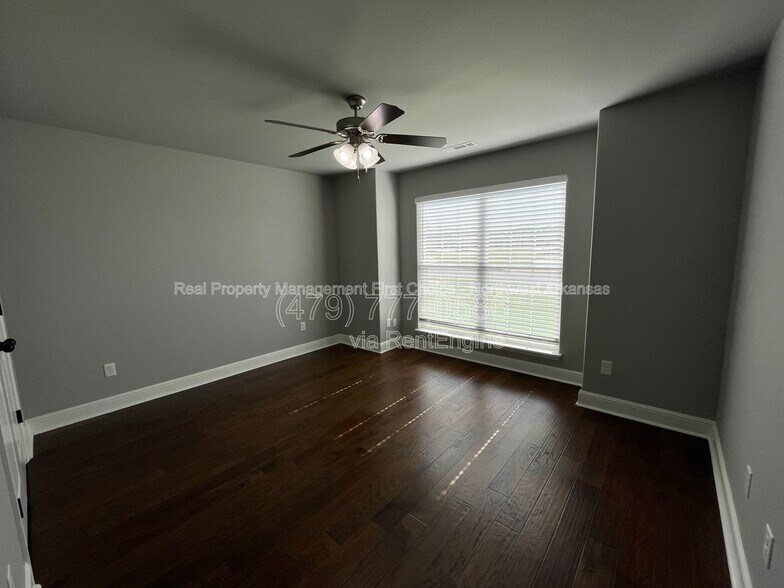 Building Photo - 3661 Ambrosia Ln