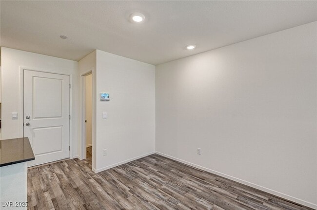 Building Photo - 7379 Raimee Brk St