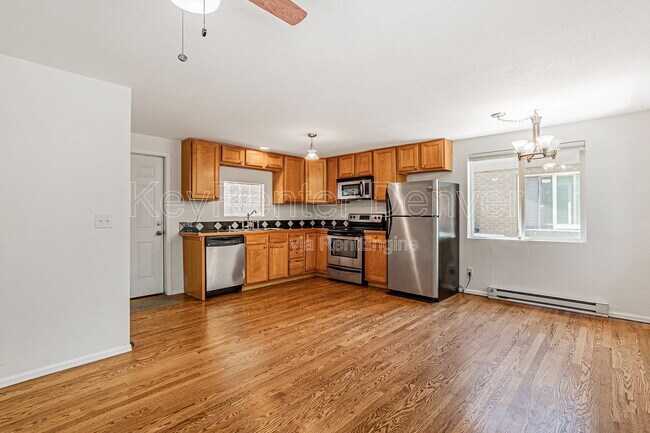 Building Photo - 3713 Wolff St