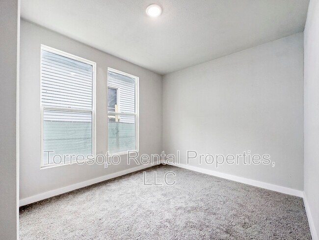 Building Photo - 1606 W Wildwood Dr