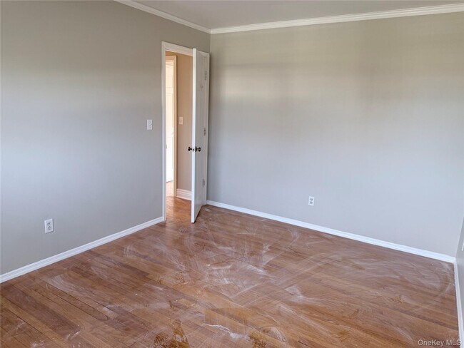 Building Photo - 12 Juniper Ln