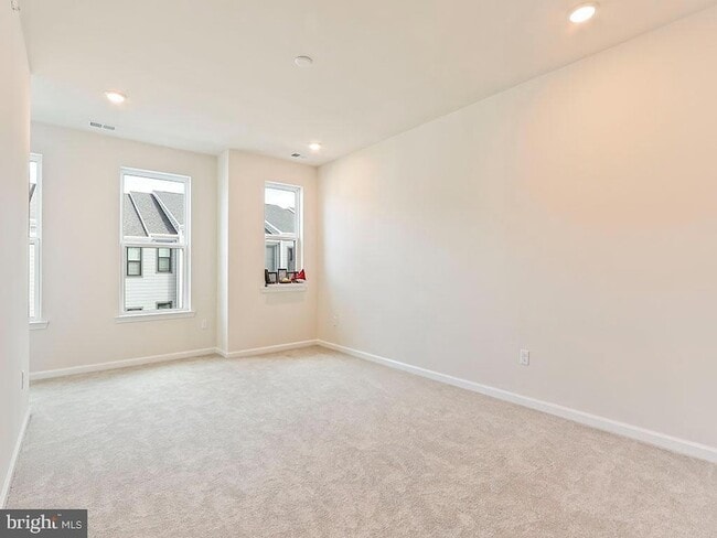 Building Photo - 1310 Parker Blvd