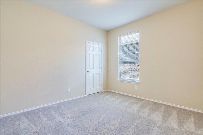 Building Photo - 141 Marcheeta Way