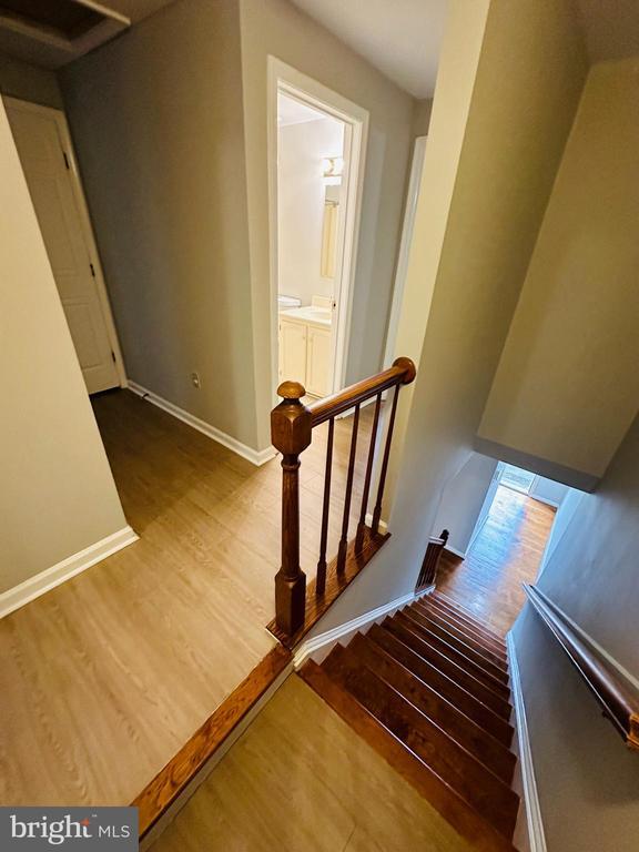 Building Photo - 8206 Red Wing Ct