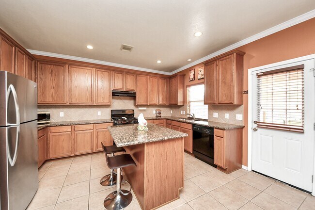 Building Photo - 8614 Riverbend Canyon Ln