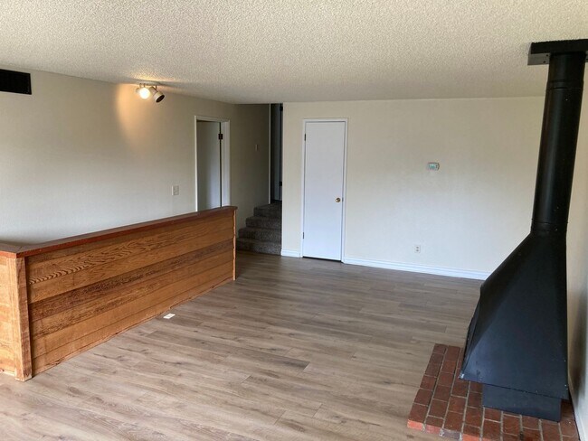 Building Photo - 3791 Onyx St