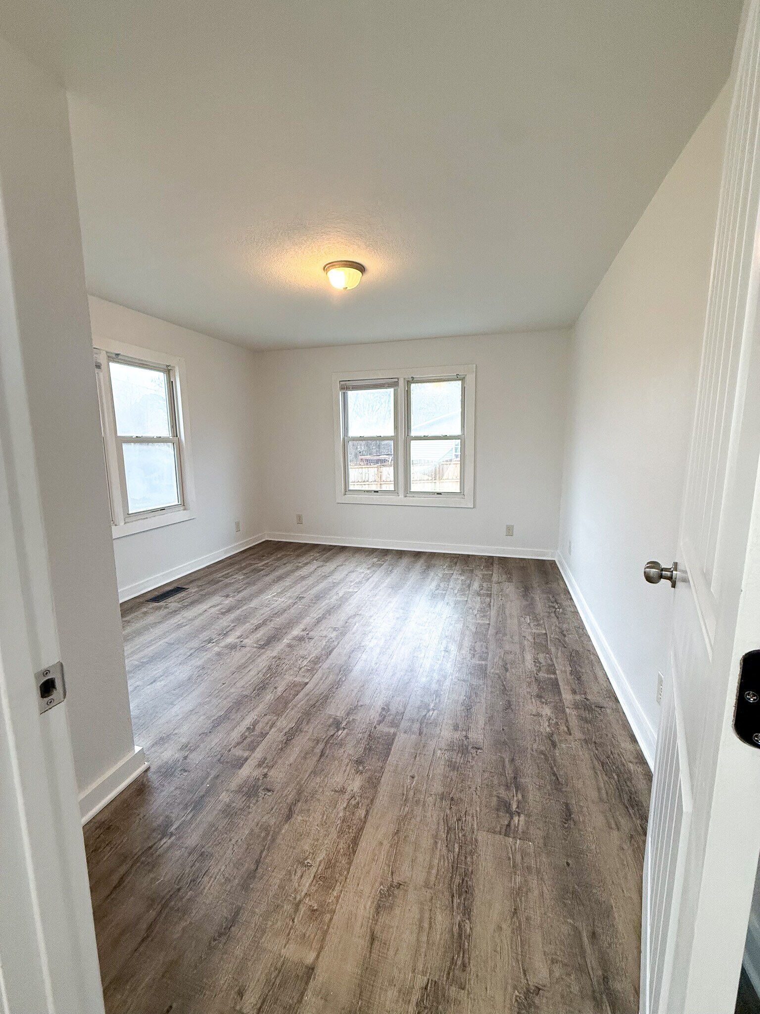 Bedroom 3 - 517 Woodward Ave