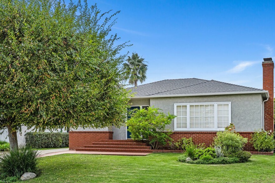 Building Photo - 7901 Westlawn Ave