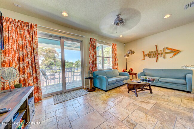 Building Photo - 104 Parrotfish Ln
