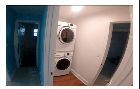 Oversized new w/d - 1224 11th St