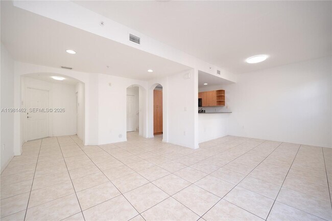 Building Photo - 10885 NW 89th Terrace