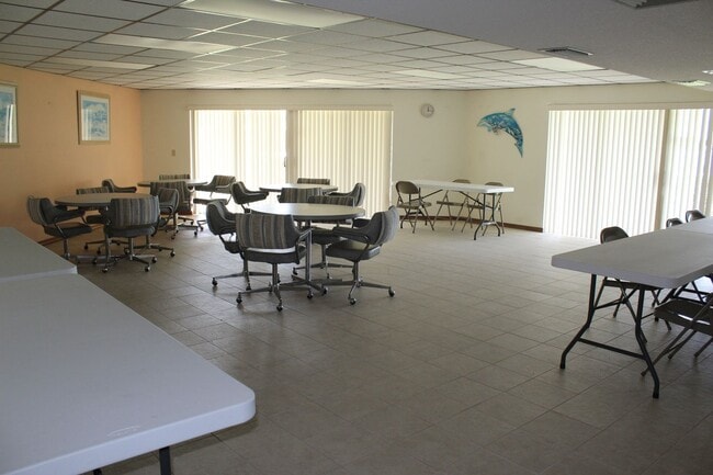 Building Photo - Furnished 1 bedroom condo at Pier 43