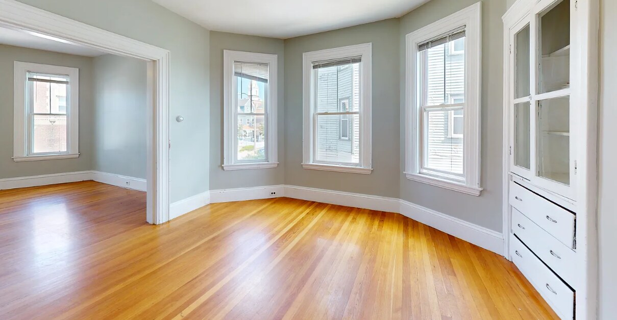 Building Photo - 106 Highland Ave